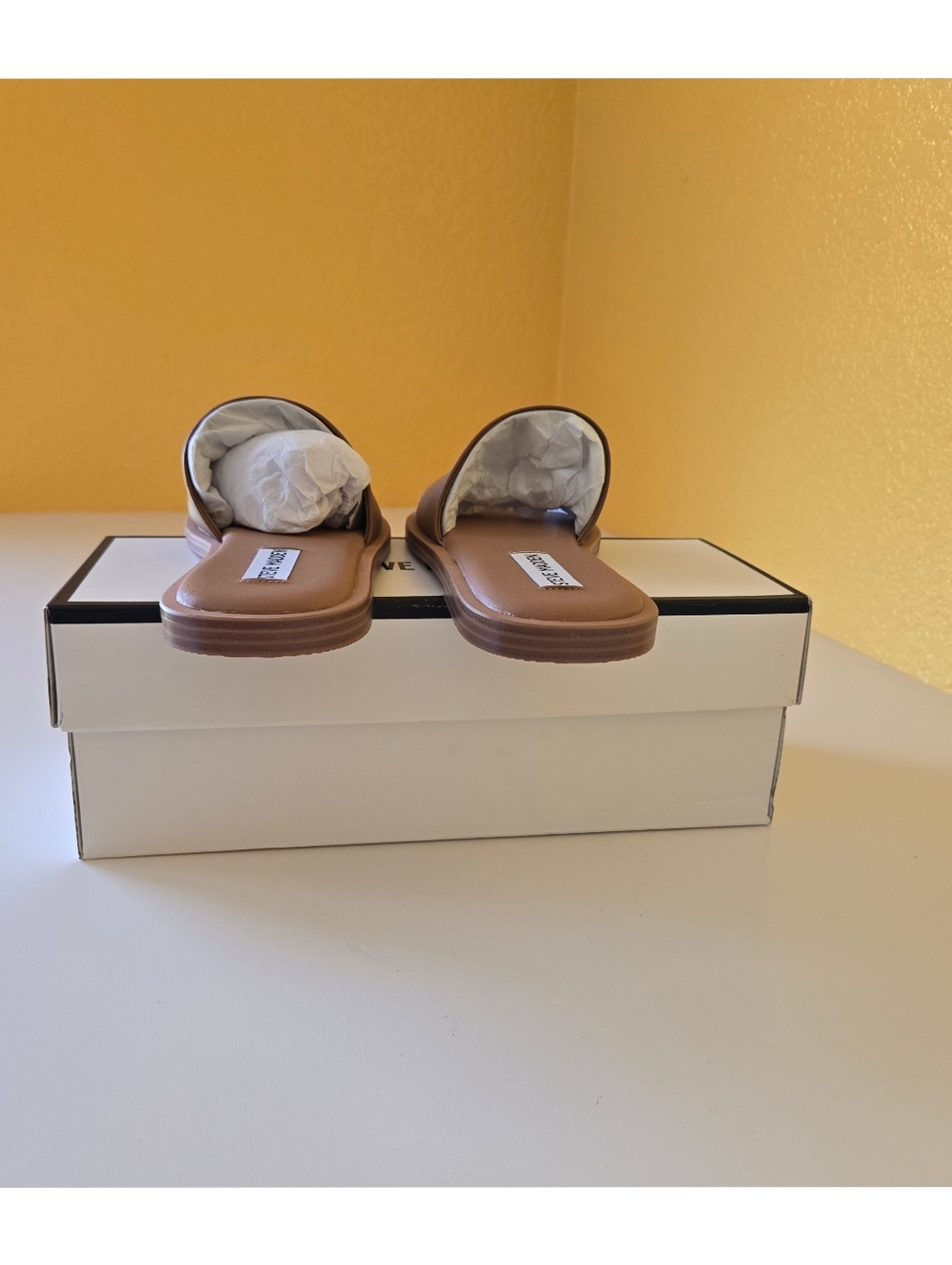 Steve Madden Dakoda Sandals Women's Cognac Lea Leather Slip On Slides Size 8W - Picture 7 of 11